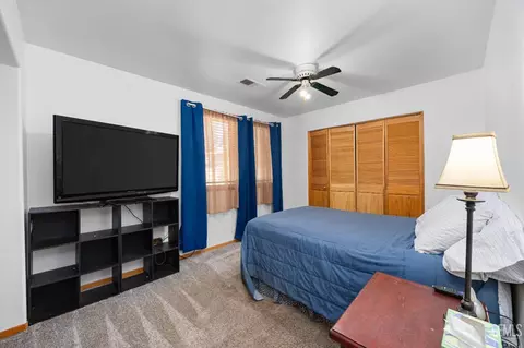 Bedroom - 26520 Brian Pl, Tehachapi, CA 93561 photo 1 of 3