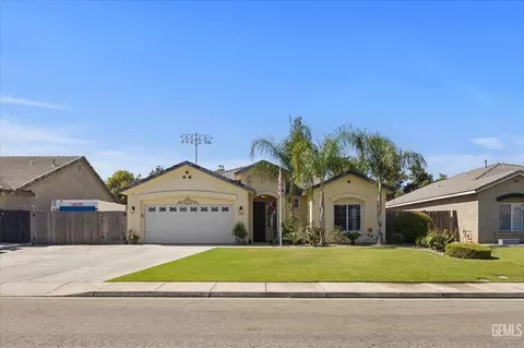 11501 Equinox Ave, Bakersfield, CA 93312
