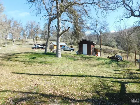 0 Oak Dr, Posey, CA 93260 photo 4