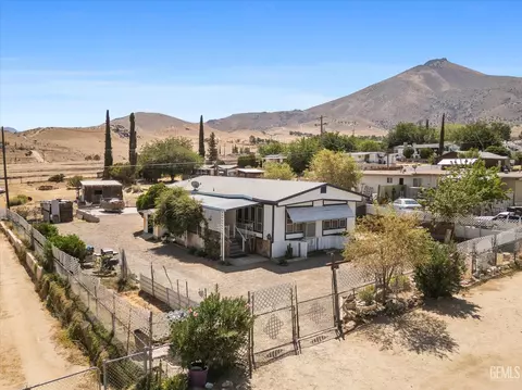 5464 Isabel Dr, Weldon, CA 93283 photo 1