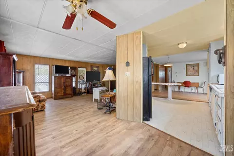 5464 Isabel Dr, Weldon, CA 93283 photo 19