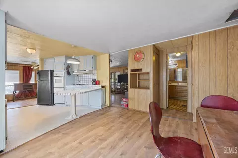 5464 Isabel Dr, Weldon, CA 93283 photo 22