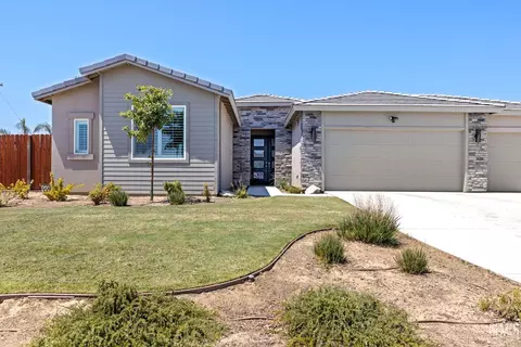 5143 Tucson Ct, Bakersfield, CA 93314