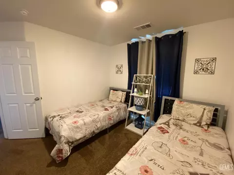 421 Salazar Ave, Bakersfield, CA 93307 photo 22