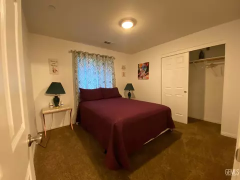 421 Salazar Ave, Bakersfield, CA 93307 photo 18