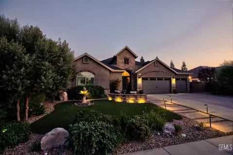 9513 Rancho Viejo Dr, Bakersfield, CA 93314
