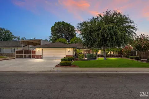 7509 Terry John Ave, Bakersfield, CA 93308