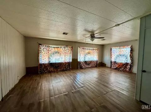 89 Cinnamon Ln, Bakersfield, CA 93308 photo 4