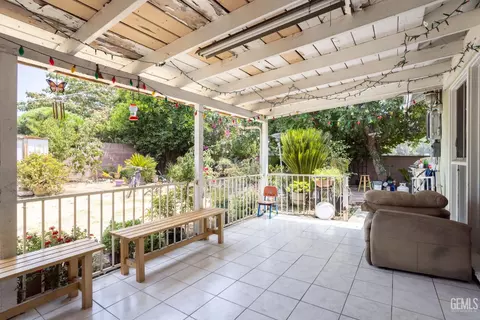 6402 Graves Ave, Van Nuys, CA 91406 photo 25