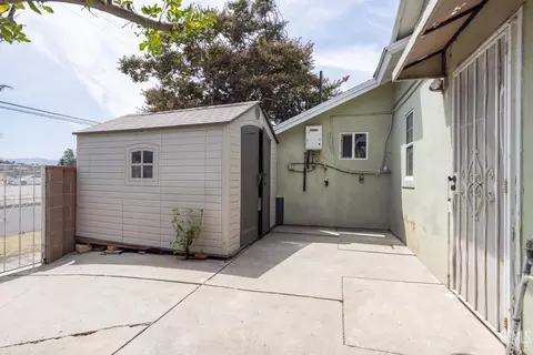 6402 Graves Ave, Van Nuys, CA 91406 photo 27