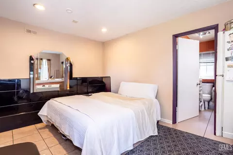 6402 Graves Ave, Van Nuys, CA 91406 photo 22