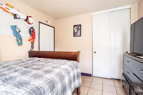 6402 Graves Ave, Van Nuys, CA 91406 photo 17