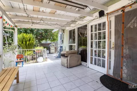 6402 Graves Ave, Van Nuys, CA 91406 photo 26