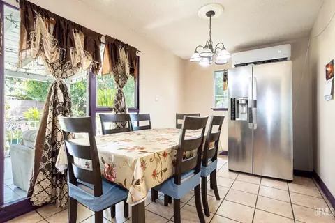 6402 Graves Ave, Van Nuys, CA 91406 photo 11