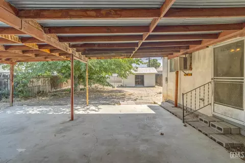 214 Pierce St, Taft, CA 93268 photo 23