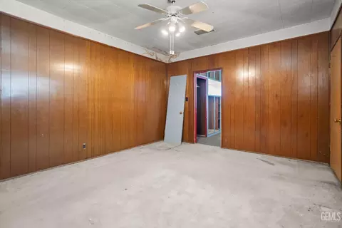 214 Pierce St, Taft, CA 93268 photo 17