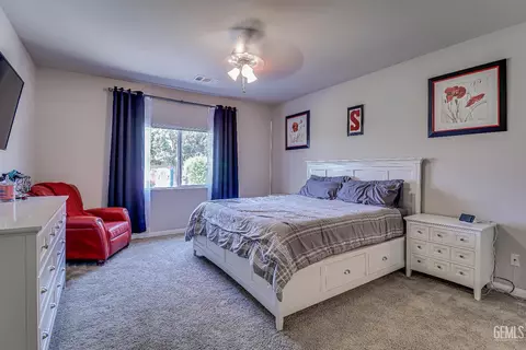 Bedroom - 9320 Ribston Ave, Bakersfield, CA 93312 photo 1 of 5
