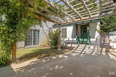331 Beech St, Bakersfield, CA 93304 photo 23