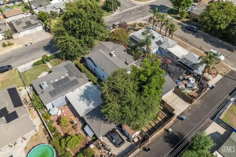 331 Beech St, Bakersfield, CA 93304 photo 28
