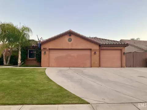 9415 Meadow Falls Dr, Bakersfield, CA 93311