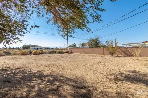 Exterior - 13645 Gilbert St, North Edwards, CA 93523 photo 2 of 2