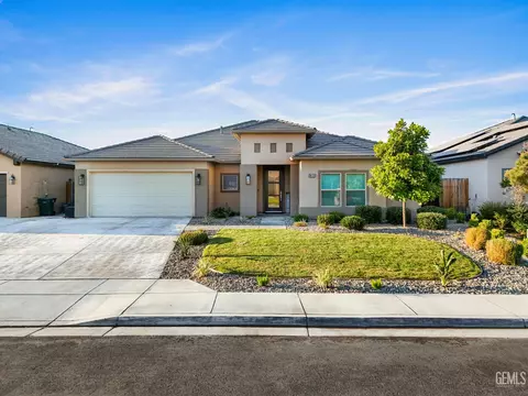 9820 Fort Sanders Ave, Bakersfield, CA 93311