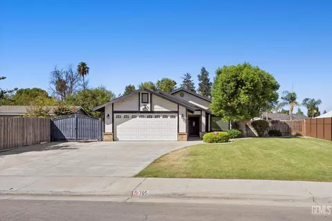 705 Jerlee St, Bakersfield, CA 93314