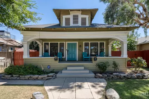 2221 Park Way, Bakersfield, CA 93304