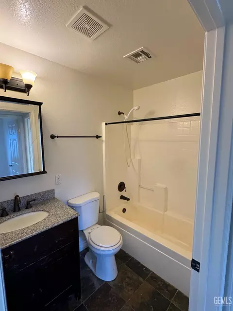 18101 Bold Venture Dr, Tehachapi, CA 93561 photo 8