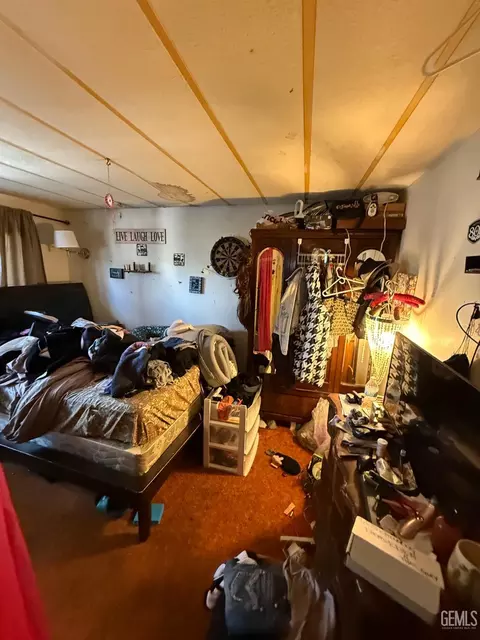 206 Pierce St, Taft, CA 93268 photo 7