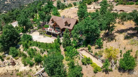 Other - 26000 Deertrail Dr, Tehachapi, CA 93561 photo 18 of 20