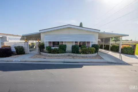 4609 Q St, Bakersfield, CA 93301