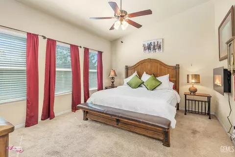 Bedroom - 9008 Rangeley Ct, Bakersfield, CA 93313 photo 1 of 4