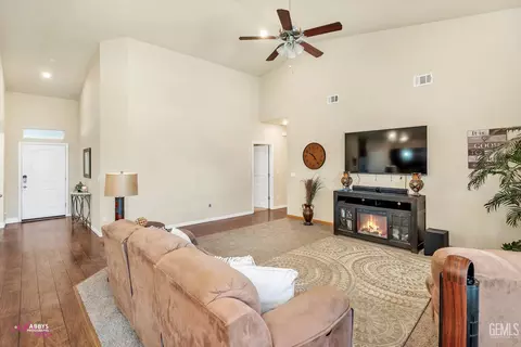 Other - 9008 Rangeley Ct, Bakersfield, CA 93313 photo 5 of 11