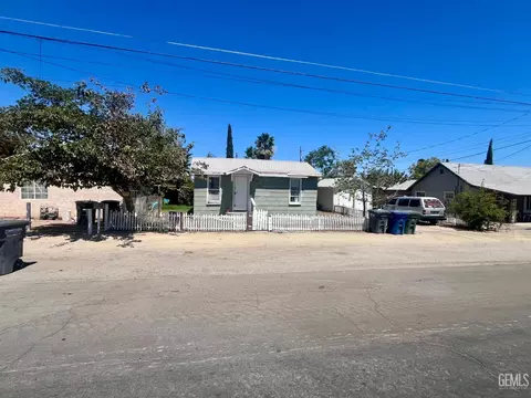 Other - 614 Cedar St, Taft, CA 93268 photo 2 of 9