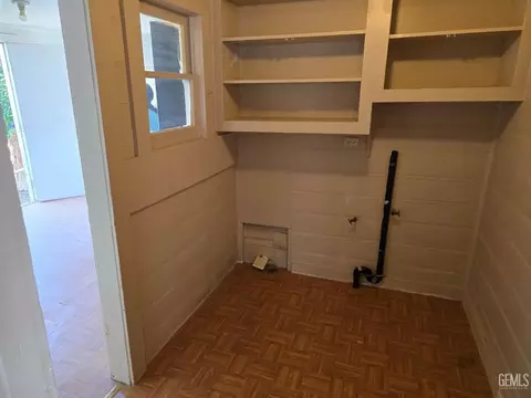 Other - 614 Cedar St, Taft, CA 93268 photo 7 of 9