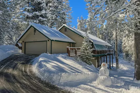 57784 Fawn Dr, Springville, CA 93265