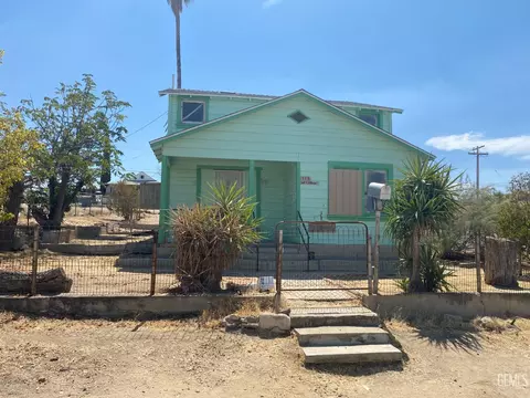 113 Q St, Taft, CA 93268