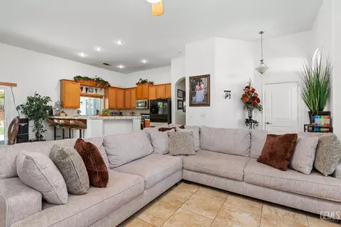 3012 Eagle Valley Pl, Bakersfield, CA 93313 photo 12