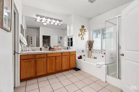 3012 Eagle Valley Pl, Bakersfield, CA 93313 photo 31