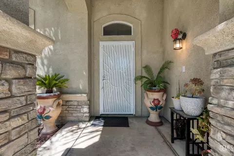3012 Eagle Valley Pl, Bakersfield, CA 93313 photo 6