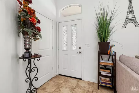 3012 Eagle Valley Pl, Bakersfield, CA 93313 photo 8