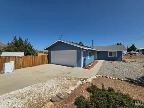 22201 Mccarthy Dr, Tehachapi, CA 93561 photo 4