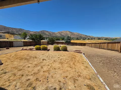 22201 Mccarthy Dr, Tehachapi, CA 93561 photo 21