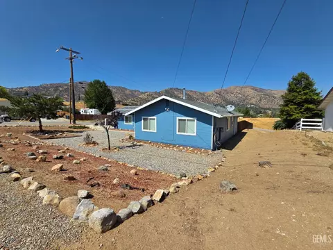 22201 Mccarthy Dr, Tehachapi, CA 93561 photo 3