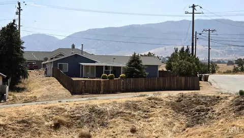 22201 Mccarthy Dr, Tehachapi, CA 93561 photo 22