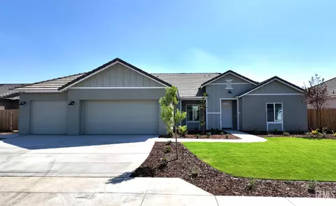 16715 Muscatine Ln, Bakersfield, CA 93314