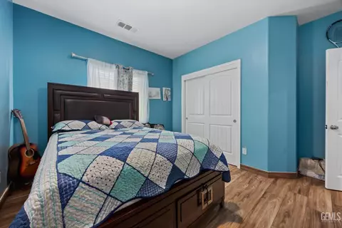 Bedroom - 3313 Amazon Dr, Bakersfield, CA 93313 photo 3 of 3