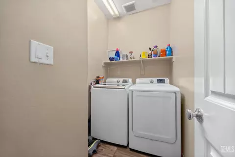 Other - 3313 Amazon Dr, Bakersfield, CA 93313 photo 3 of 4