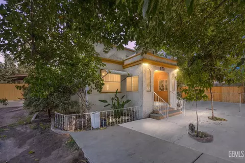 2700 Monterey St, Bakersfield, CA 93306